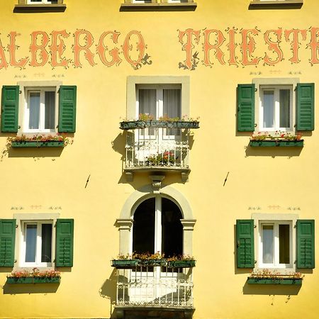 Albergo Trieste Lorenzago Di Cadore Exteriör bild