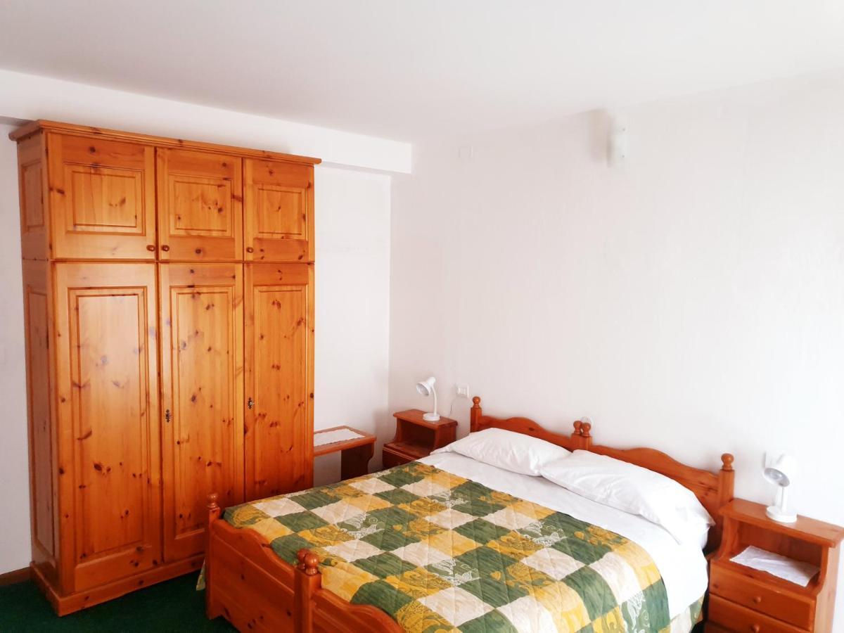 Albergo Trieste Lorenzago Di Cadore Exteriör bild